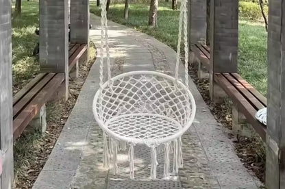 Silla Colgante Resistente – Relájate con Estilo en Interior o Exterior