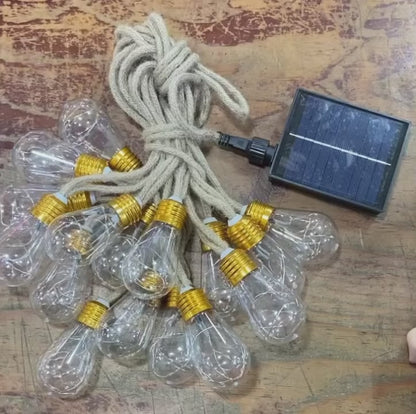 Guirnalda LED SOLAR Tipo Bombillo 8m – Decoración Navideña y Exterior